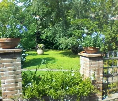 Bed and breakfast Il Cielo In Una Casa *